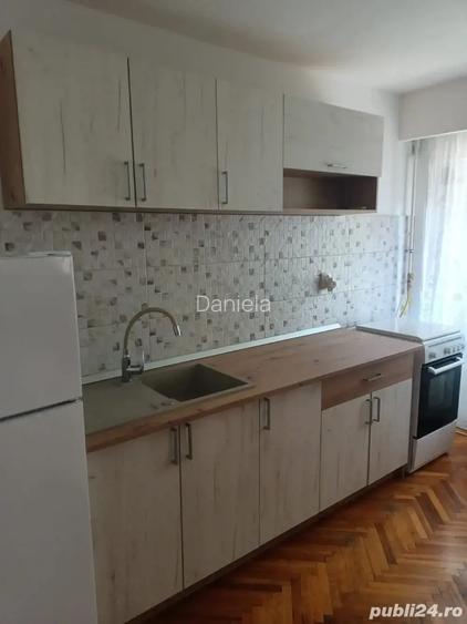 Apartament 2 camere de inchiriat - centru Apartament 2 camere de inchiriat - centru