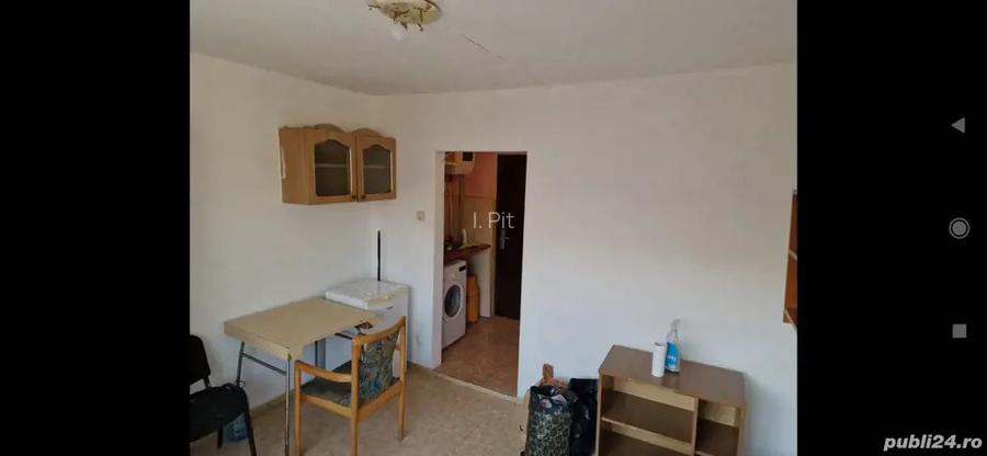 Proprietar, inchiriez garsoniera UMT Padurea Verde