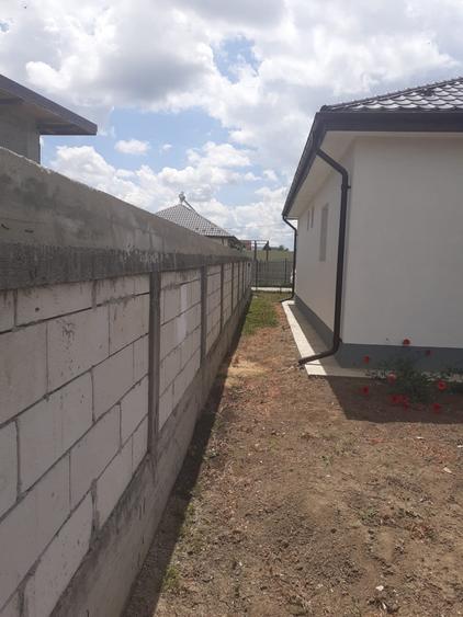 Vand Casa 4 camere Ciorogarla - 1