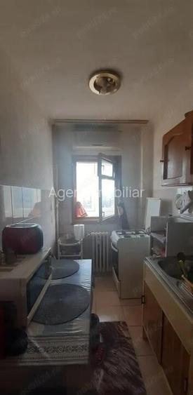 Iancului etaj 7 din 10 decomandat