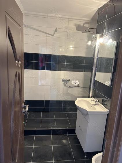 Apartament de vanzare cu 4 camere - 4