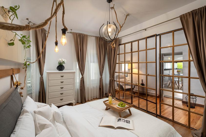 Investiție premium – Universitate | 2.000 €/lună venit Airbnb | Randament 17,2% - 2