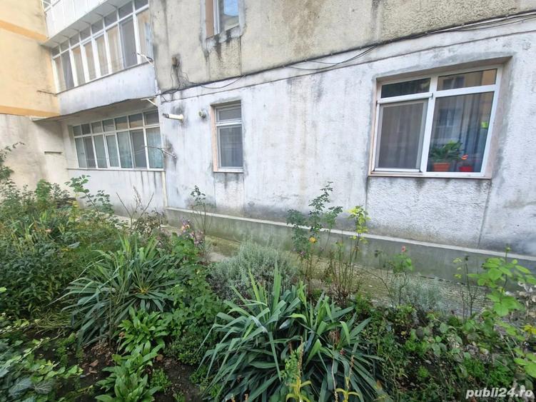 Ap. 3 camere- decomandat- parter+balcon ?i beci, Plevna - 9