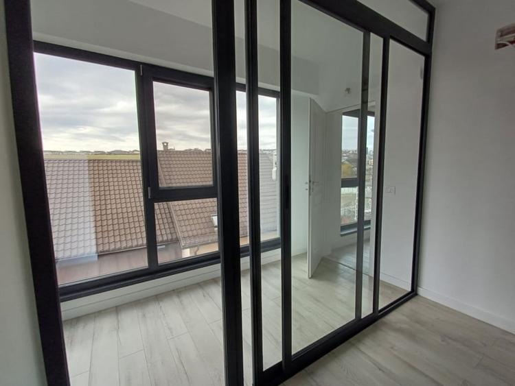 APARTAMENT DECOMANDAT CU 2 CAMERE IN NICOLINA-CAPAT CUG , BLOC NOU - 3