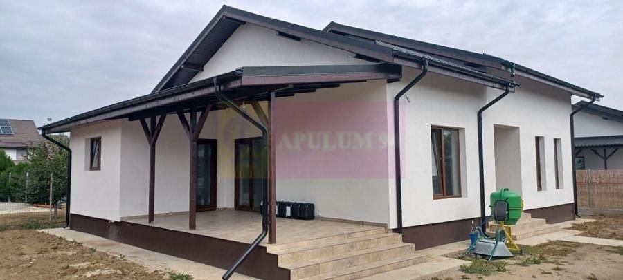 Săbăreni, casă nouă tip parter, cu pod mansardabil - 1