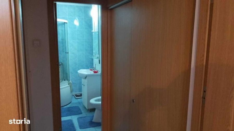 Inchiriere apartament 3 camere Micro 3 - 8