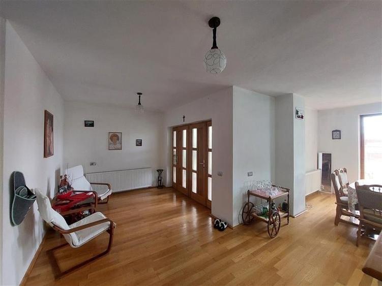 Casa cu mansarda in Sanpaul - 4