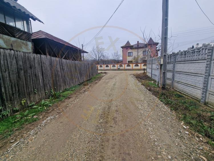 0% COMISION!! Casa   Podul Brosteni - 10