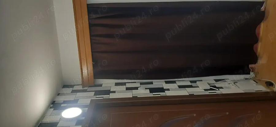 Inchiriez Ap 2 camere Piata Resita - 3