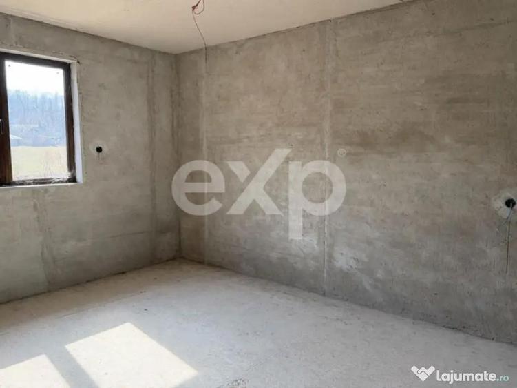 Casa / Vila cu 3 camere de vanzare, Buhoci, jud Bacau - 1