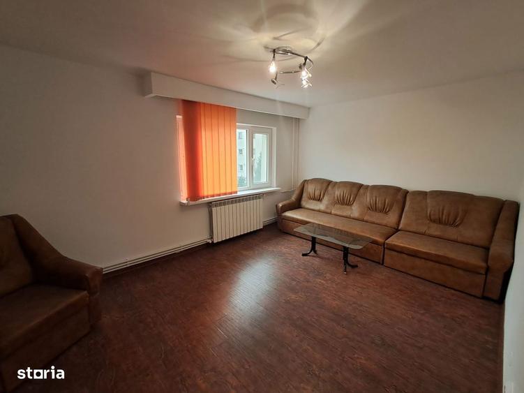 Inchiriere Apartament cu 3 camere Zona Urban- Bulevardul Garii- etaj 2 - 3