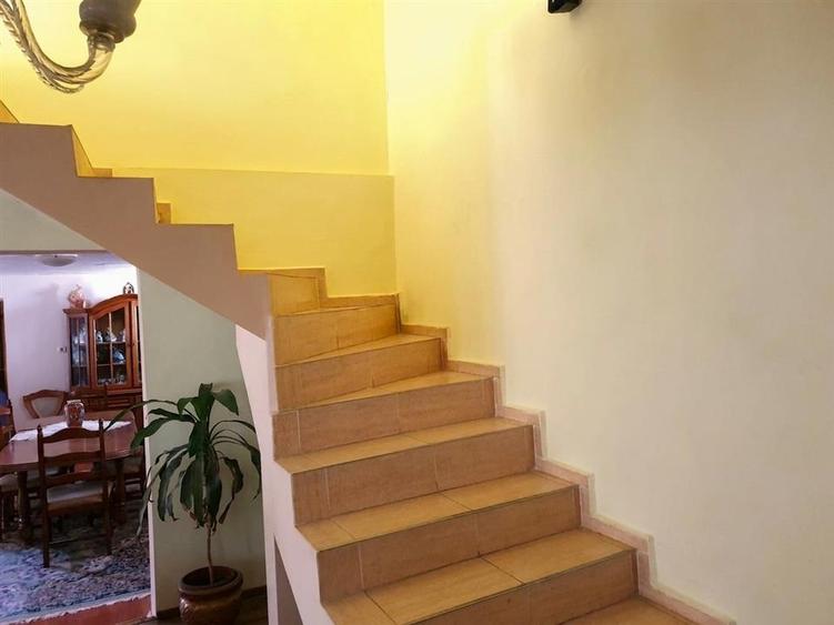 Casă individuală cu 5 camere cu Teren 391 Mp în Iosia