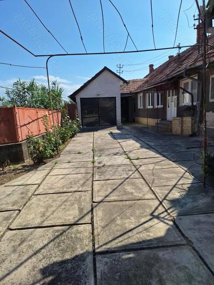 Casa de vanzare !!! - 1