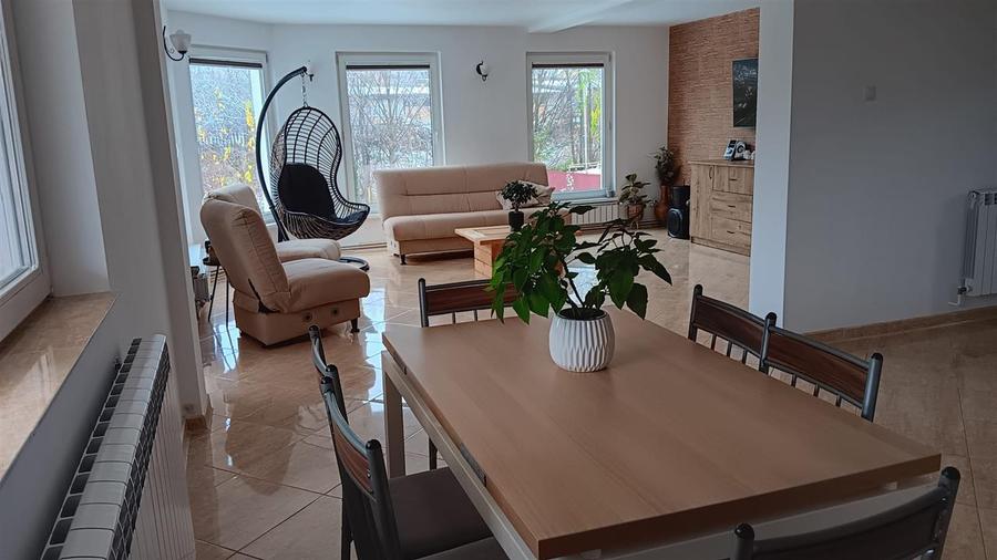 Barnova intersectia cu Pietrarie VILA D+P+M SU=212mp TEREN 1670mp amenajat super - 10