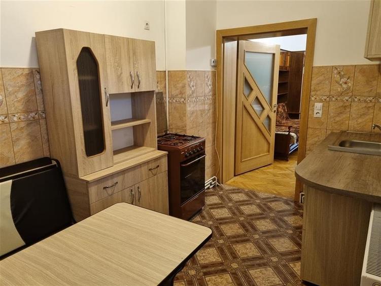 Apartament 3 camere la casa , zona Florilor - 6