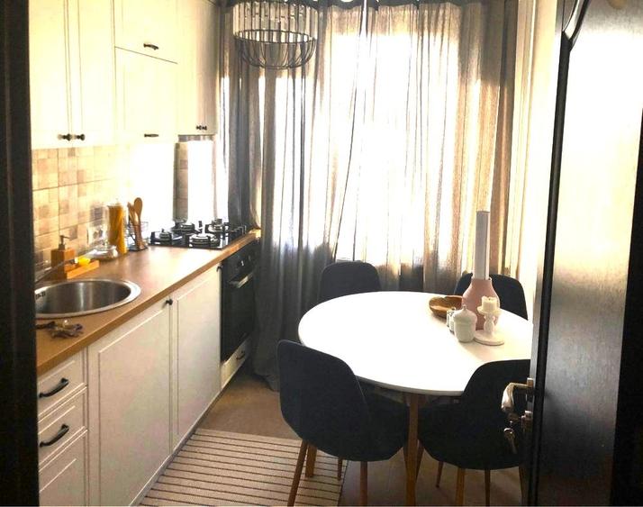 APARTAMENT 2 CAMERE 7/10 BL 1985 55MP  3 MINUTE METROU PARC MOBILAT - 1
