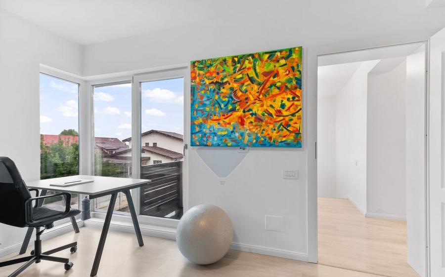 VANZARE Casa / Vila moderna cu 4 camere si curte Dragom... - 9