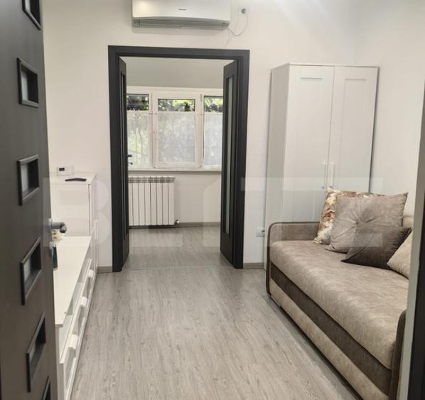 Apartament 3 camere, 55mp, zona Podul de Fier - 2