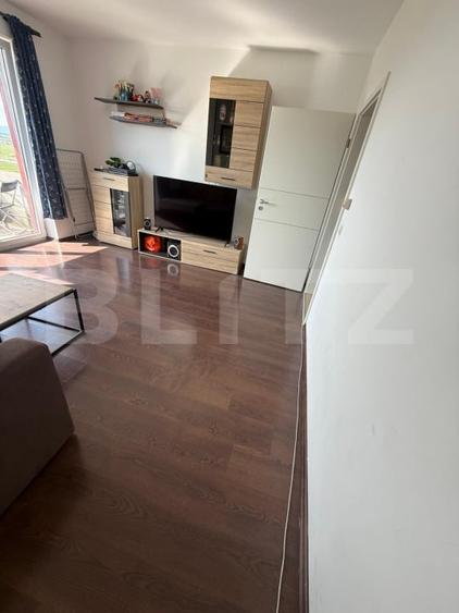 Apartament cu 3 camere, etaj intermediar, boxa - zona Avantgarden - 1