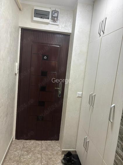 Vand apartament 2 camere, decomandat, Micro 21 Vand apartament 2 camere, decomandat, Micro 21