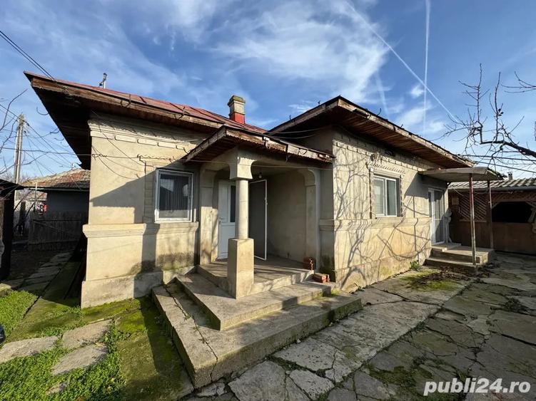 Casa de vanzare - oras Lehliu Gara - 2