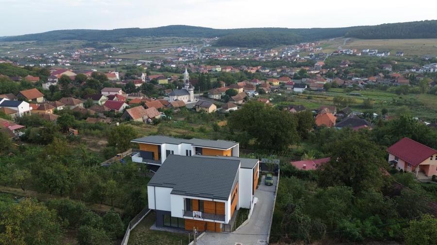 Casa Tip Duplex, 4 camere, 120 mp utili, terasa, teren 200 mp,Chinteni - 1