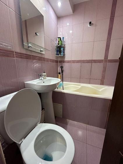 Titan 2 Camere Etaj 9  Instalatii Schimbate 15 Min Metrou Bloc 1976 Reabilitat - 7