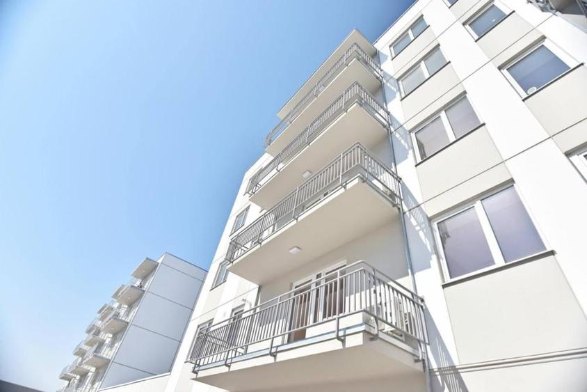 Vanzari Apartamente 5  camere CARTIERE METALURGIEI - 4