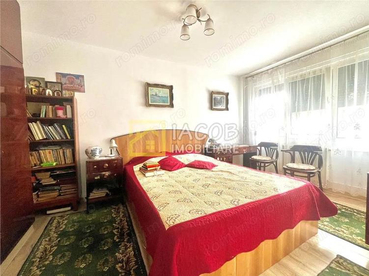 Apartament cu doua camere semidecomandate, zona Aviatori, Bacau - 3