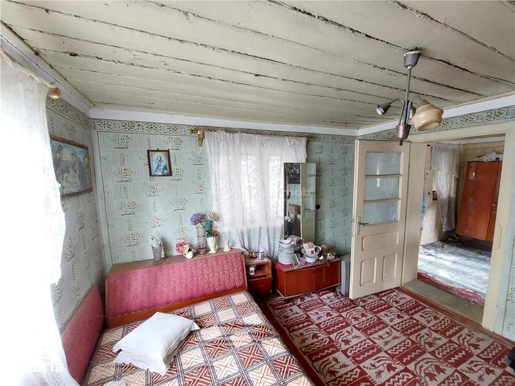 Casa 70 mp, teren 1415 mp , Zarnesti sat Fundeni - 7