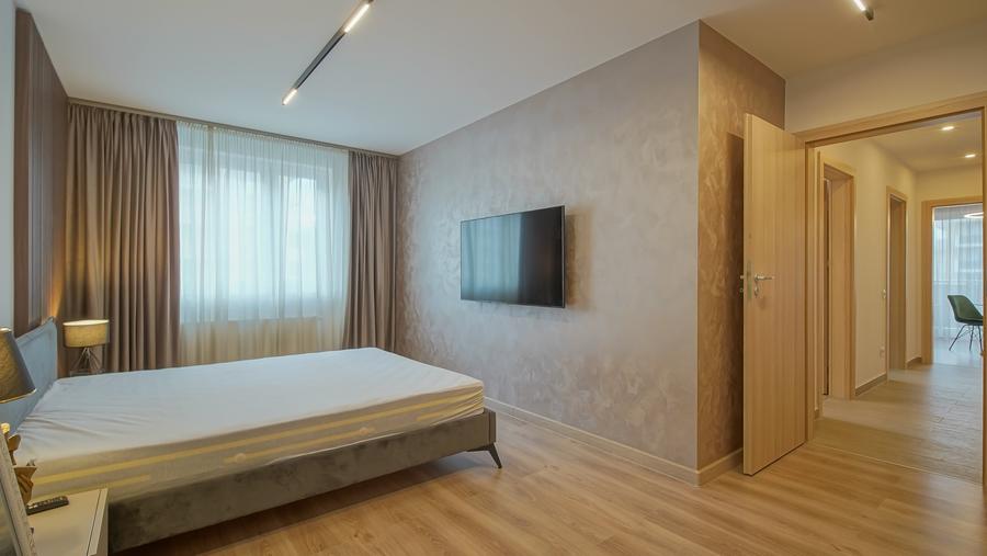 De inchiriat Apartament 3 camere Urban Plaza - 3