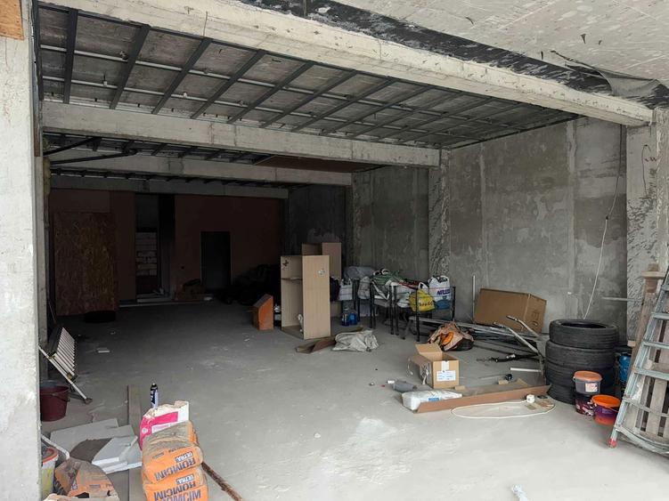 Spatiu comercial de vanzare/inchiriere 120mp [Bul. Primaverii] - 1