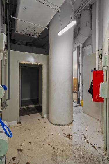 Spatiu comercial disponibil pe Bulevardul Unirii - 8