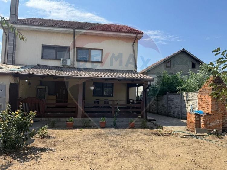 Casa / Vila cu 6 camere de vanzare - 20