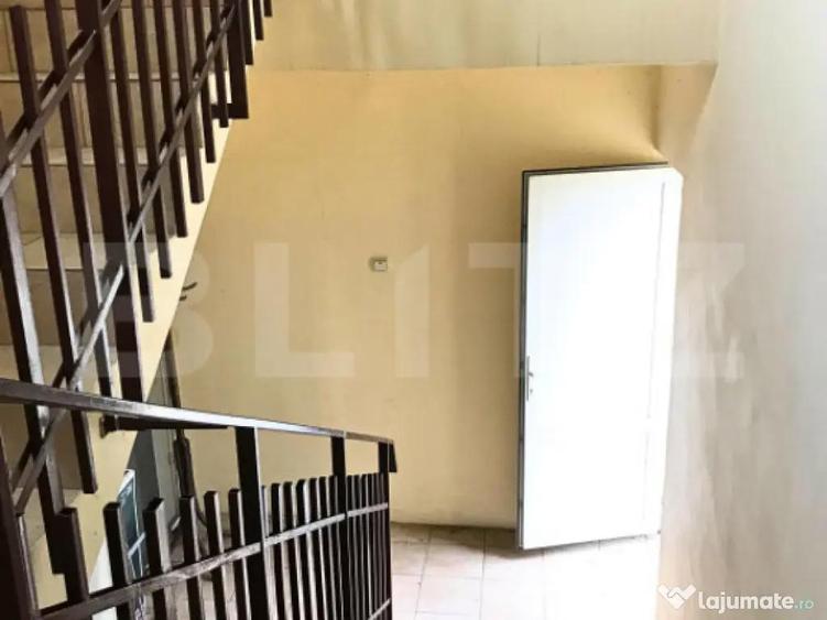 Casa de vanzare, 354 mp, zona Titu - 16