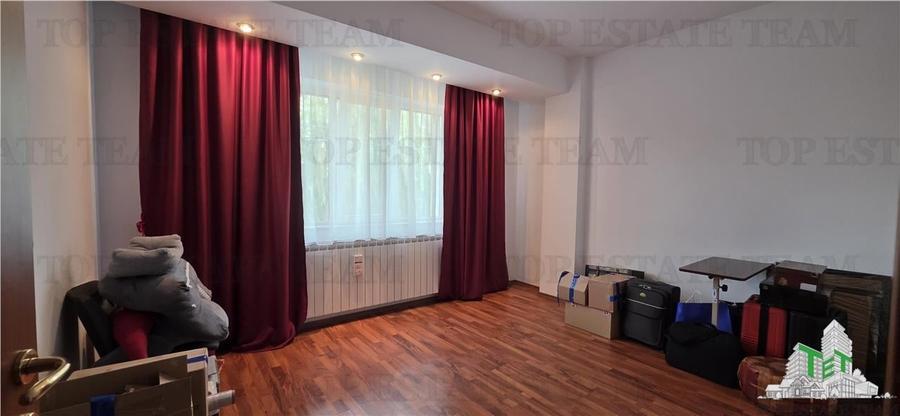 Vanzare Vila 7 camere Ion Mihalache - Miciurin - 12