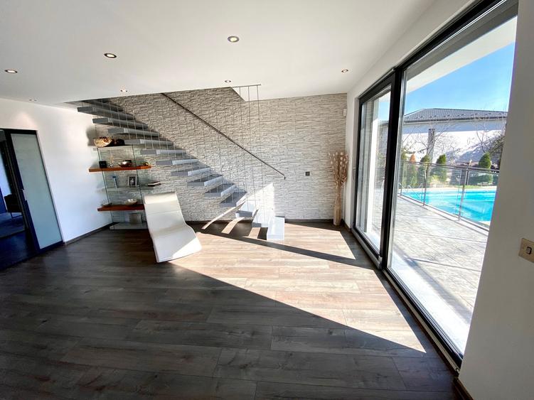 Vila cu piscina , 1200 mp teren - 9