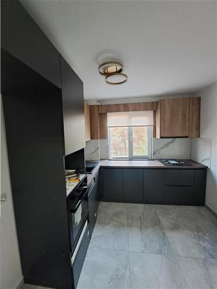 3 CAMERE, RECENT RENOVAT, MOBILAT SI UTILAT, CIRCUMVALATIUNII! - 7