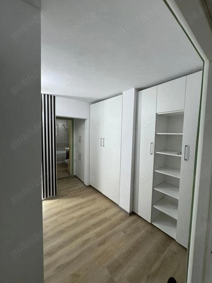 Apartament 3 camere proaspat renovat Complet, Prima inchiriere ! - 2