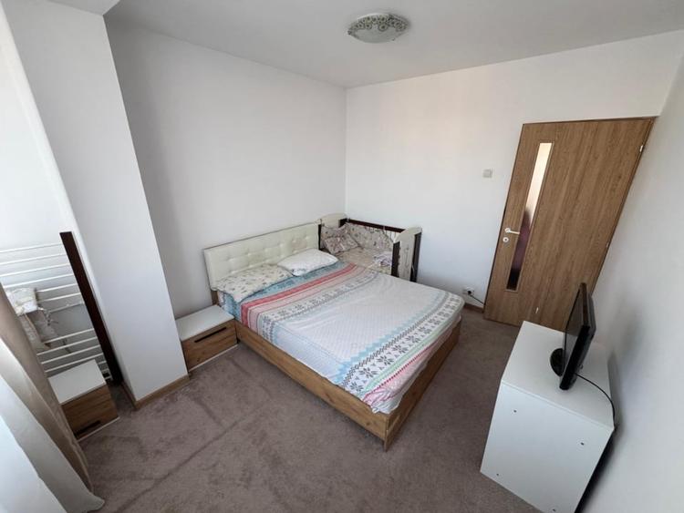 apartament 4 camere Romancierilor - 1