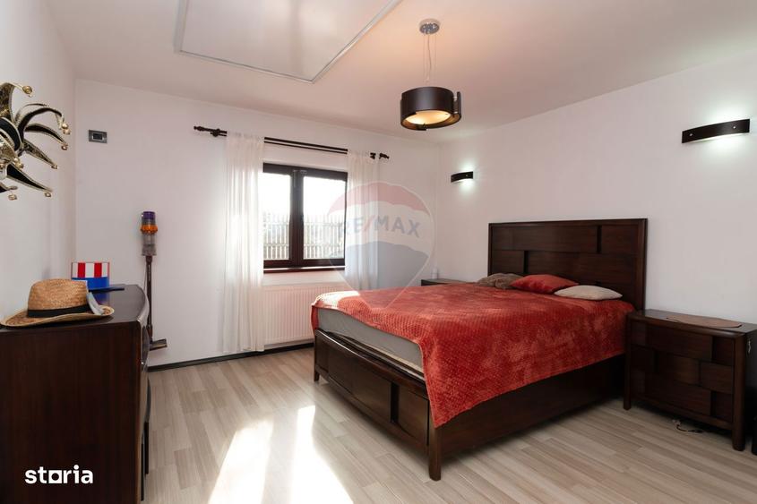 Casa individuala de vanzare 6 camere cu garaj Varteju Magurele - 7