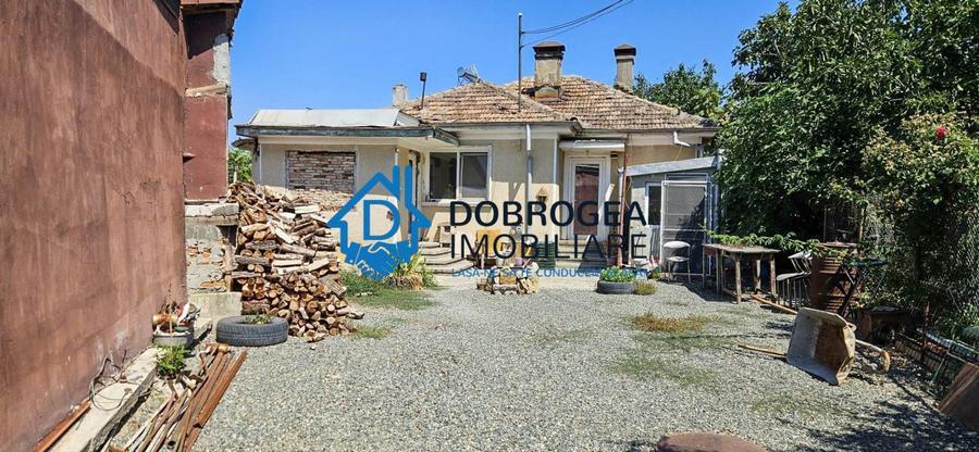 ZONA CENTRALA - CASA 3 CAMERE, TEREN 360 MP - 2