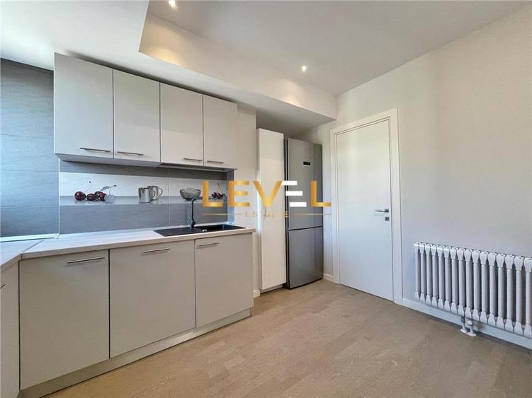 [VIDEO] Apartament 4 Camere de Vanzare - Parcare Inclusa - 300m Parcul Herastrau - 12