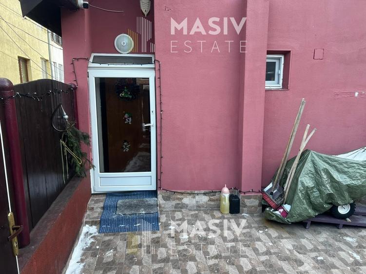 De vanzare apartament la casă cu grădină proprie - 15