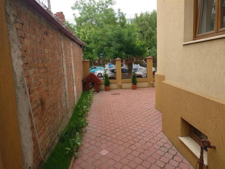 Vila de inchiriat langa metrou Aurel Vlaicu - pretabila birou - 20