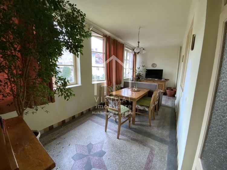 Casa de vanzare in Sibiu in zona centrala - 370 mp - piata Habermann - 1