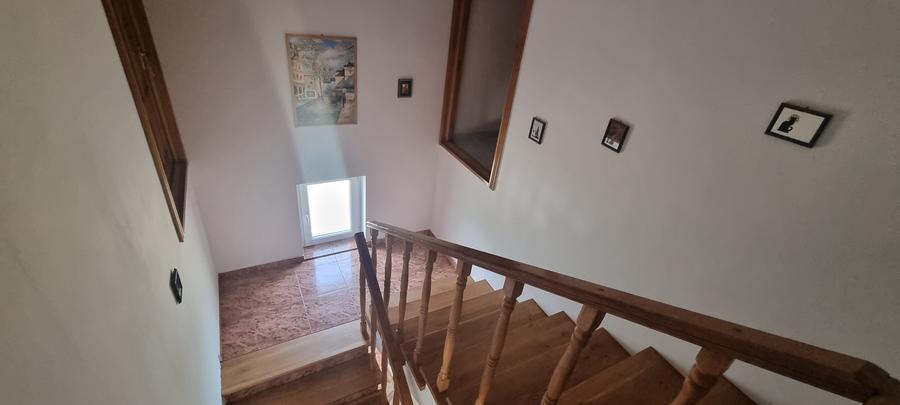 Casa cu etaj zona Bucovina - 8