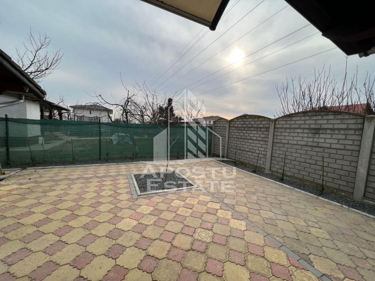 Casa individuala  cu 3 camere , pe parter , curte ,in Giroc - 10