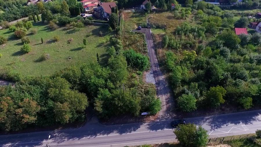 Teren Construcții intravilan de 1000 mp, în Borhanci