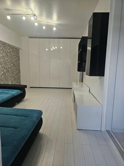 Apartament cu 2 camere decomandat în Unirii Nord
